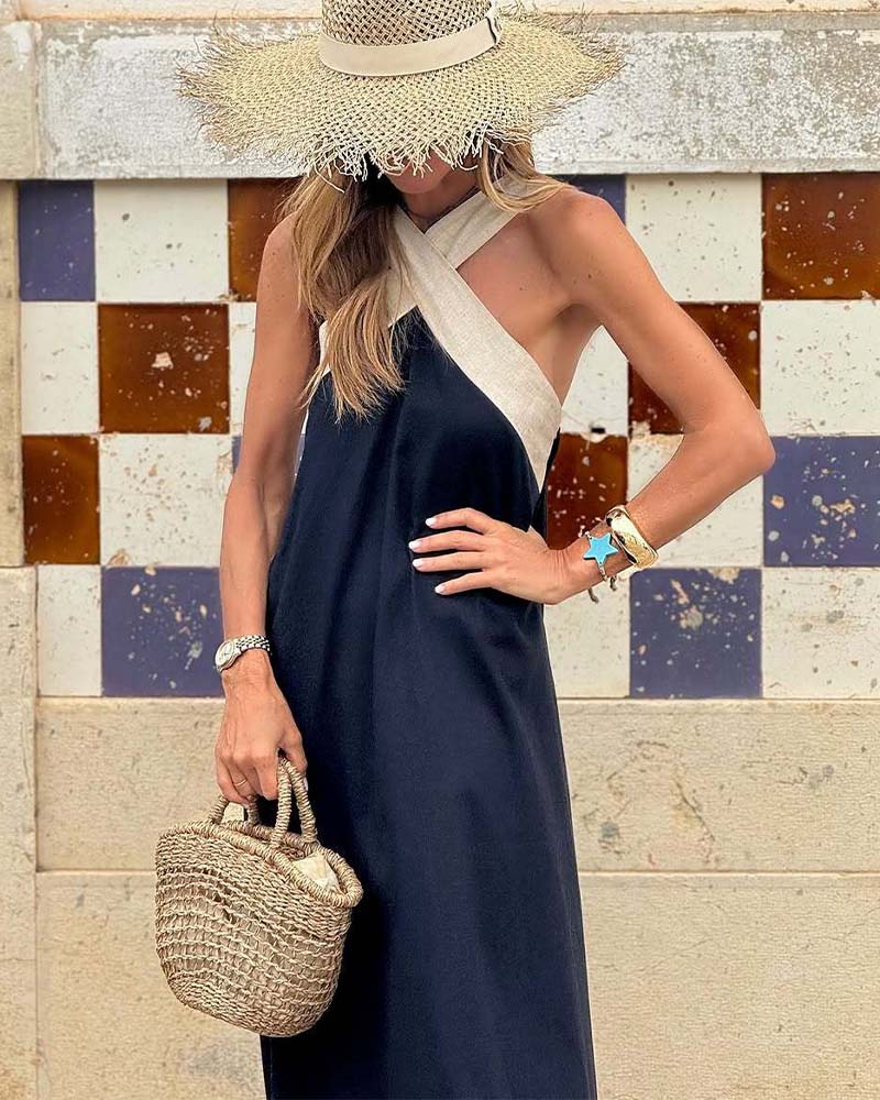 Morven – Crossover Halter Maxi Dress