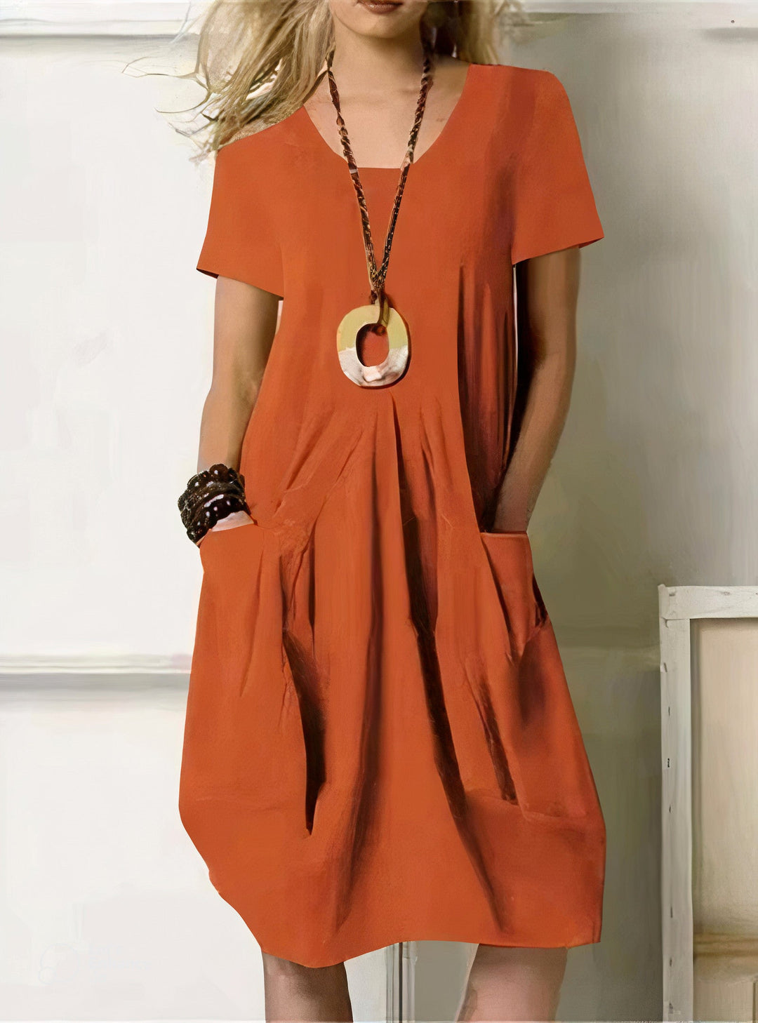 Danica – Pleated Pocket Midi Dress