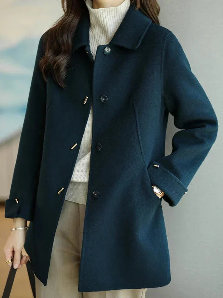 Adriana | Elegant and casual winter coat