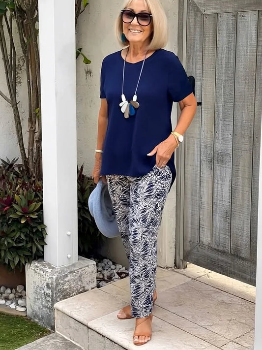 AVALISSE – RELAXED FIT HOLIDAY OUTFIT SET