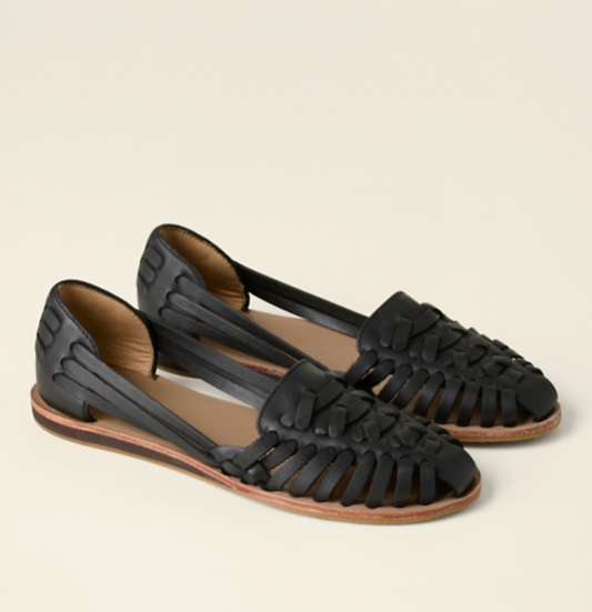 Women's Closed-Toe Slip-On Sandals with Woven Detailing and Flat Sole