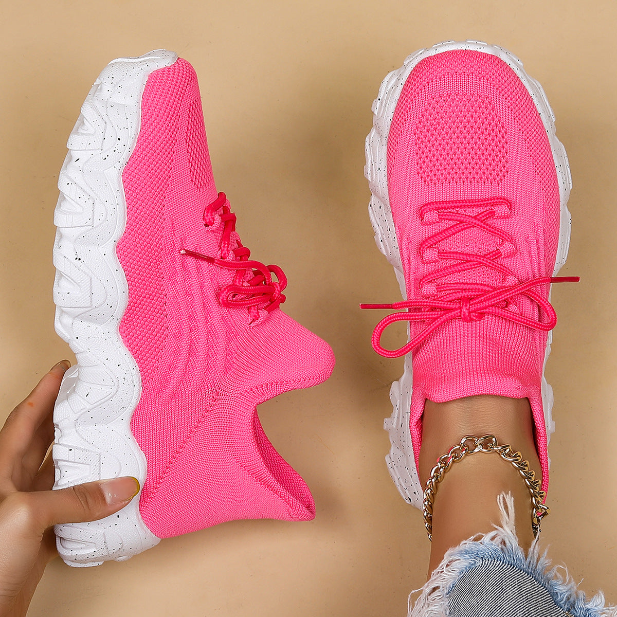 Women's Lightweight Sneakers for Comfort and Style