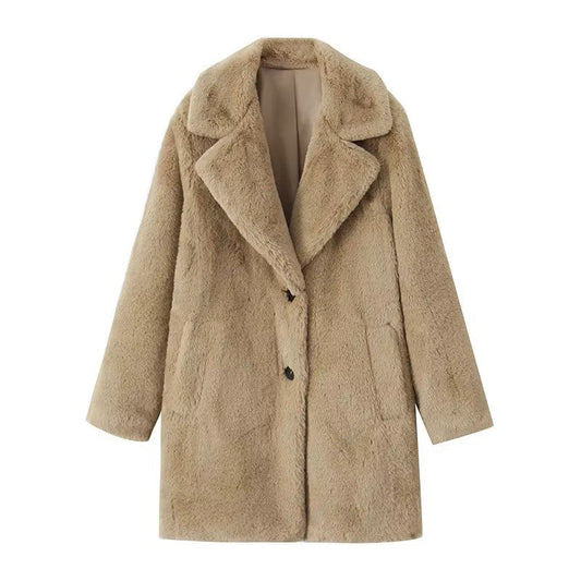 Guadalupe  | Long faux fur coat