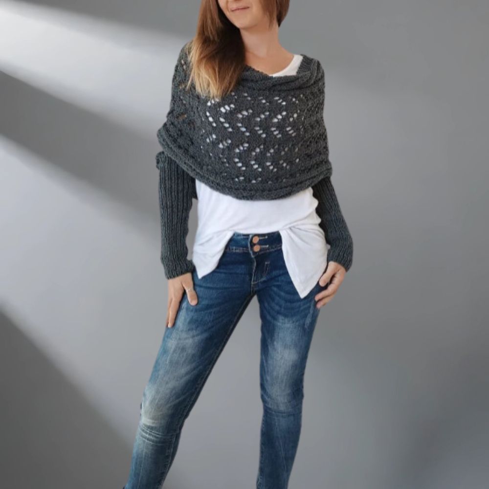 Louve | Elegant and Warm Shawl