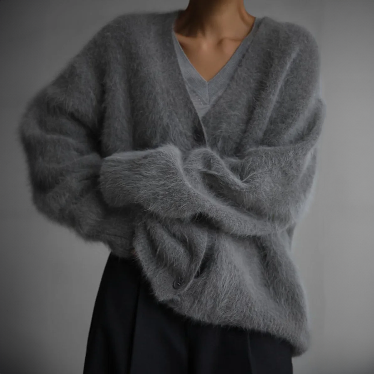 Women's mink knitted v-neck cardigan