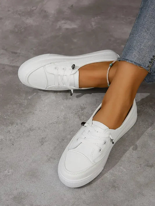 Women's Casual Round Toe Flat Shoes with Lace-Up Design