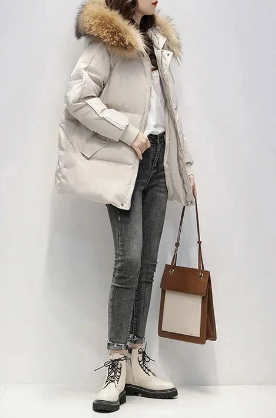 Otilia | Relaxed and timeless winter coat