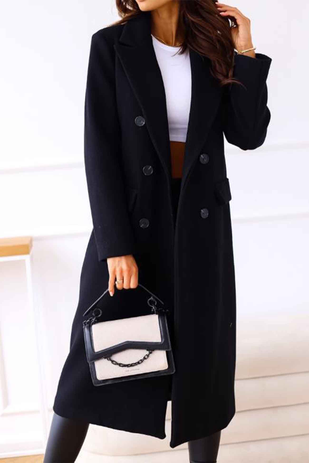 Giorgia | Double-breasted coat with lapels and long sleeves