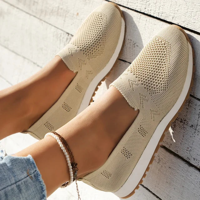 Women's Lightweight Slip-On Loafers with Cushioned Sole