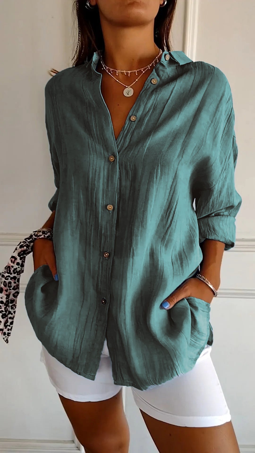Sasha - Elegant Shirt with Pleated Style