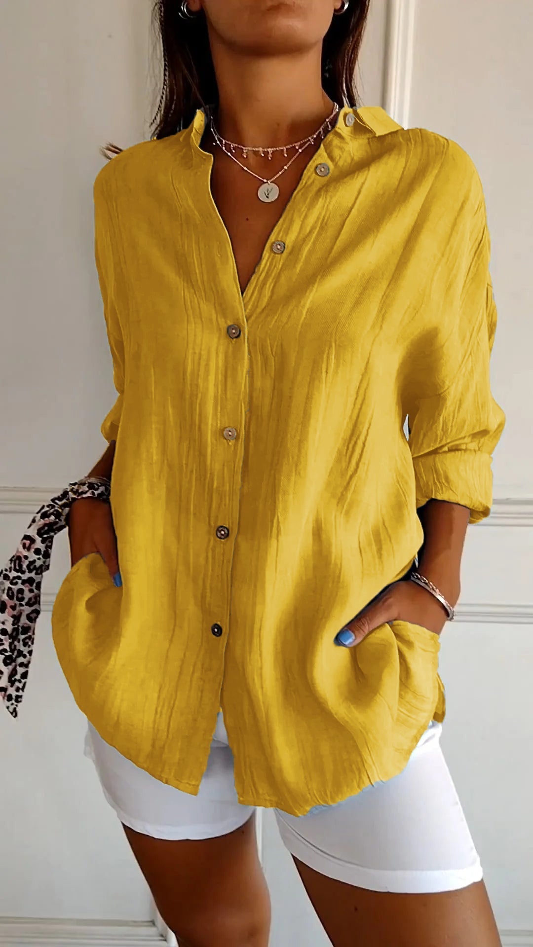 Sasha - Elegant Shirt with Pleated Style