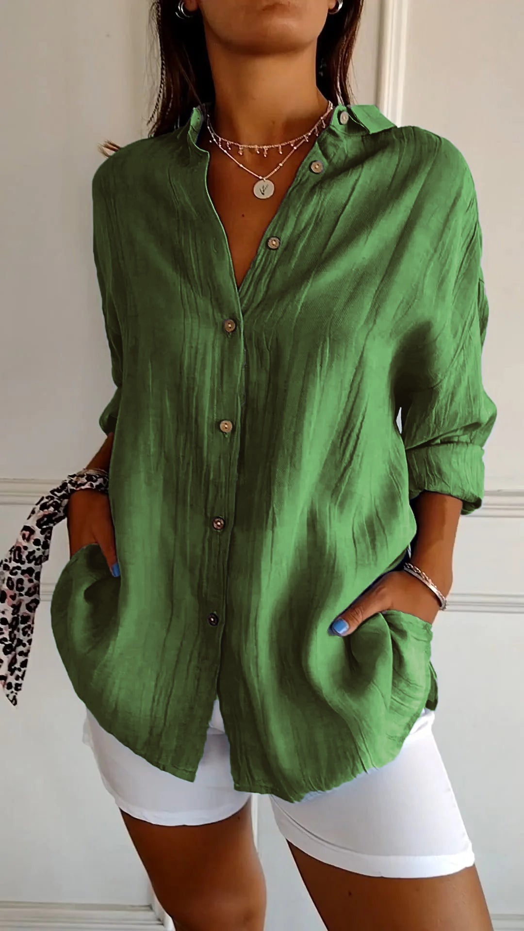 Sasha - Elegant Shirt with Pleated Style